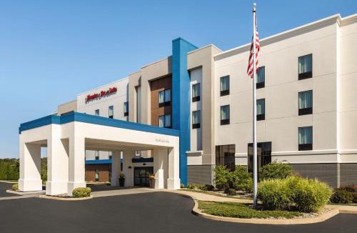 York Hotel | Hampton Inn & Suites York South