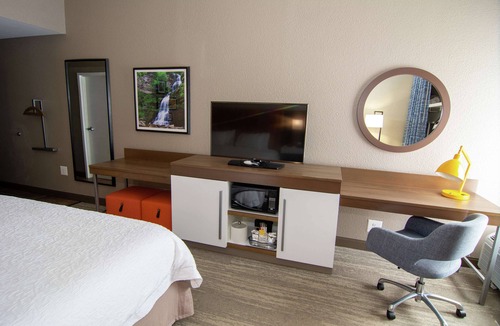 Summersville Hotel | Hampton Inn Summersville