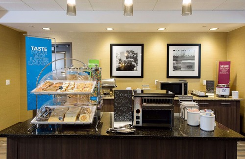 Superior Hotel | Hampton Inn Superior Duluth