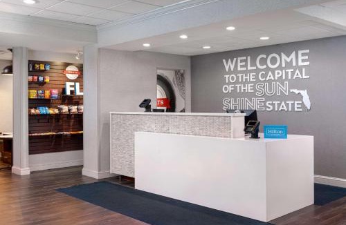 Tallahassee Hotel | Hampton Inn Tallahassee-Central