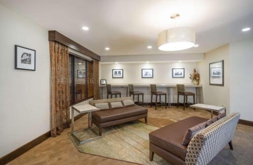 Terre Haute Hotel | Hampton Inn Terre Haute