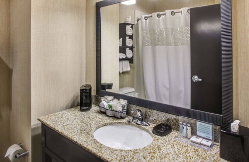 Thomson Hotel | Hampton Inn Thomson