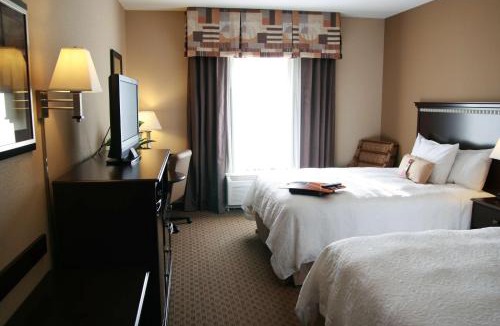 Topeka Hotel | Hampton Inn Topeka
