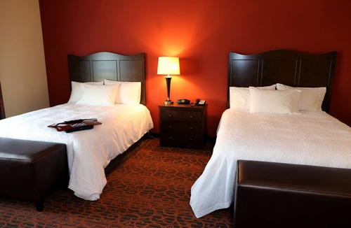 Union City Hotel | Hampton Inn Union City
