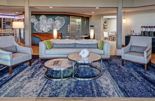 Vallejo Hotel | Hampton Inn Vallejo