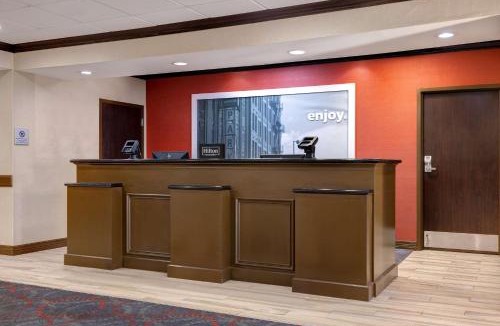 Victoria Hotel | Hampton Inn Victoria