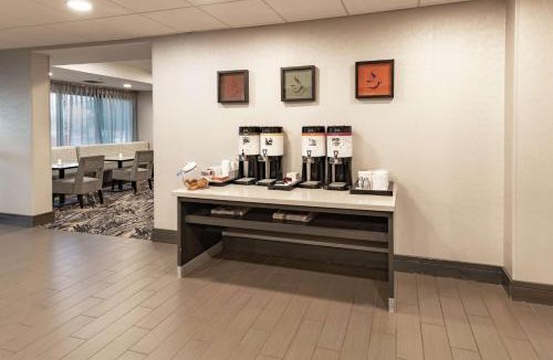 Lacy-Lakeview Hotel | Hampton Inn Waco North