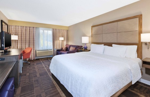 Waterbury Hotel | Hampton Inn Waterbury