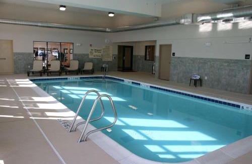 Watertown Hotel | Hampton Inn Watertown