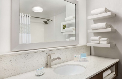 Waycross Hotel | Hampton Inn Waycross