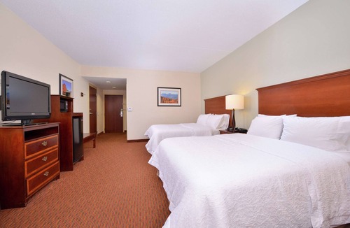 Fishersville Hotel | Hampton Inn Waynesboro/Stuarts Draft
