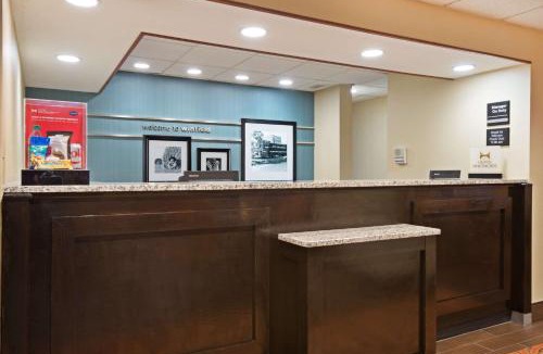 Teays Valley Hotel | Hampton Inn Winfield Teays Valley