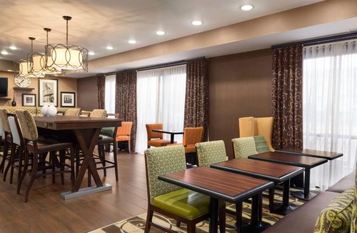 Wichita Hotel | Hampton Inn Wichita-East