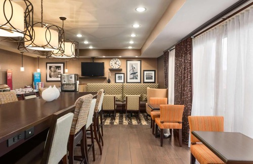 Wichita Hotel | Hampton Inn Wichita-East