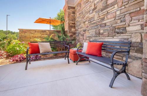 Wilkesboro Hotel | Hampton Inn Wilkesboro