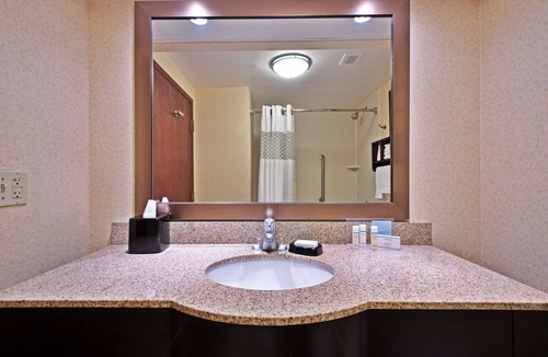 Teays Valley Hotel | Hampton Inn Winfield/teays Valley