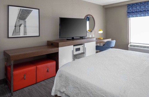 Hopelawn Hotel | Hampton Inn Woodbridge