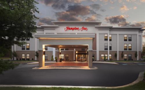 Poland Hotel | Hampton Inn Youngstown/Boardman