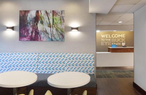 Poland Hotel | Hampton Inn Youngstown/Boardman