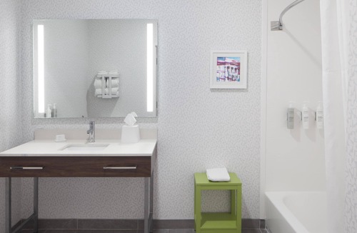 Poland Hotel | Hampton Inn Youngstown/Boardman