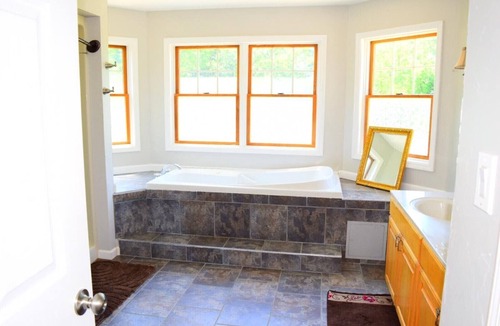 Bay Shore House | Hampton/Long Island Vacation Getaway!