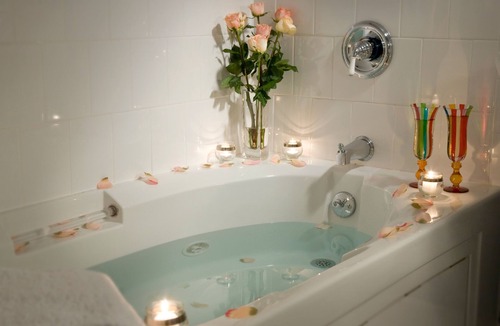 Lenox Hotel | Hampton Terrace Inn