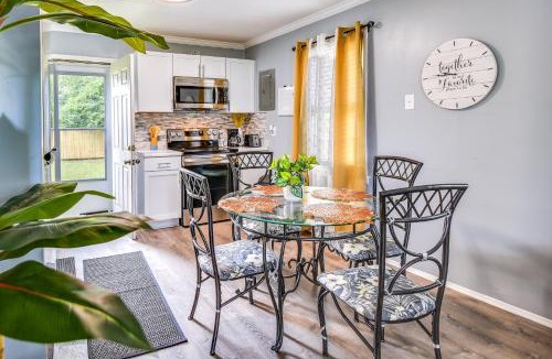 Hampton House | Hampton Vacation Rental Central Location, Patio