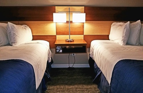 Hampton Hotel | Hampton Village Inn