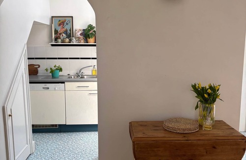 Hampton Wick Apartment | Hampton Wick: 2 Bed 2 Bathroom