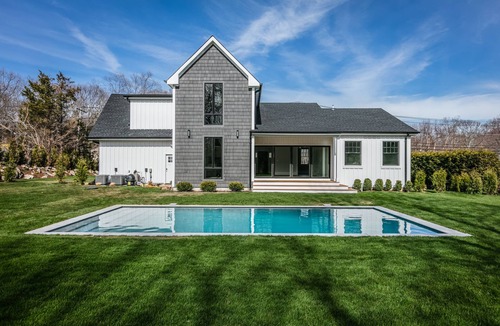 Mattituck House | Hamptons-inspired home in the North Fork