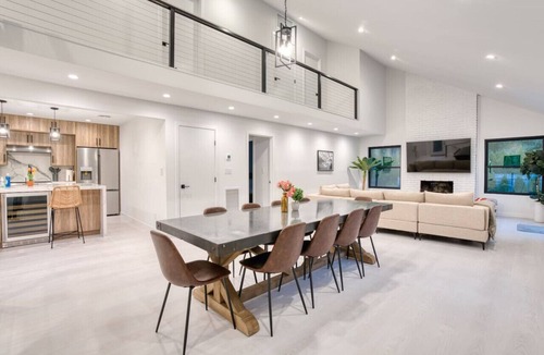 North Sea House | Hamptons Modern Retreat NEW CONS