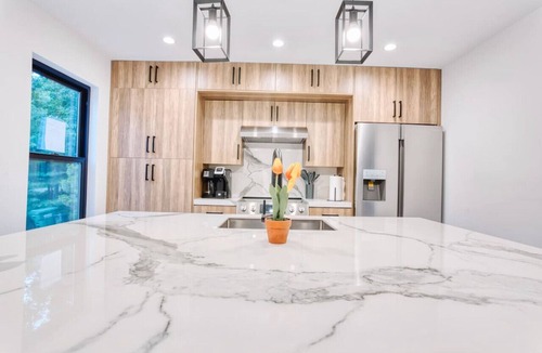 North Sea House | Hamptons Modern Retreat NEW CONS