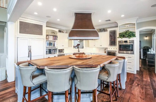 Town of Marlborough House | Hamptons on the Hudson: Pool, SPA, BBQ, Views!