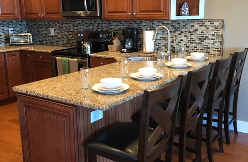 Hampton Bays Cottage | Hamptons Waterfront- Great Location!