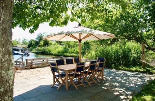 North Sea House | Hamptons Waterfront Beach Home With Dock