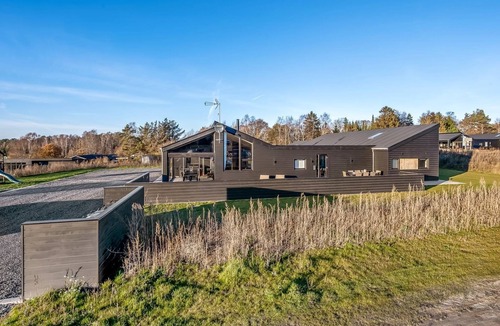 Bønnerup Strand House | "Hana" - 800m from the sea by Interhome