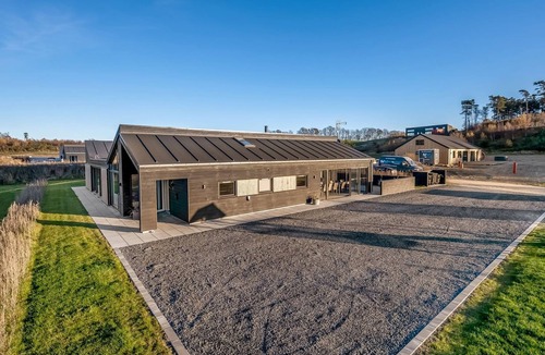 Bønnerup Strand House | "Hana" - 800m from the sea by Interhome