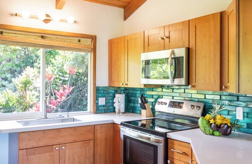 Hana Cottage | Hana Harvest Cottage