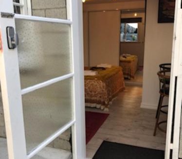 New Plymouth Bed & Breakfast | Hana Hideaway