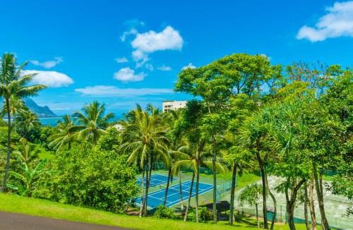 Princeville Apartment | Hanalei Bay Beach Retreat with Waterfall Views