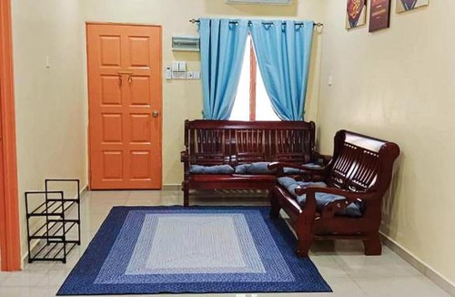 Klang House | Hanani Homestay