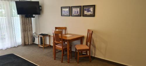 Russell Apartment | Hananui Lodge and Apartments