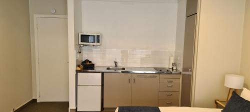 Russell Apartment | Hananui Lodge and Apartments