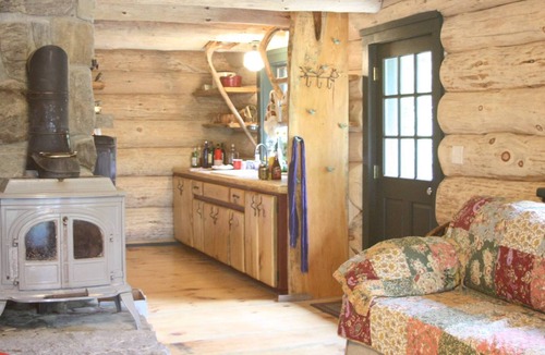 Palermo Cabin | Hand Crafted Cabin on Belden Pond