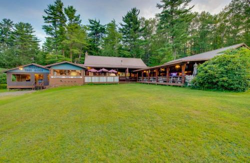 Candor House | Handcrafted Log Cabin in Candor: Group Getaway!