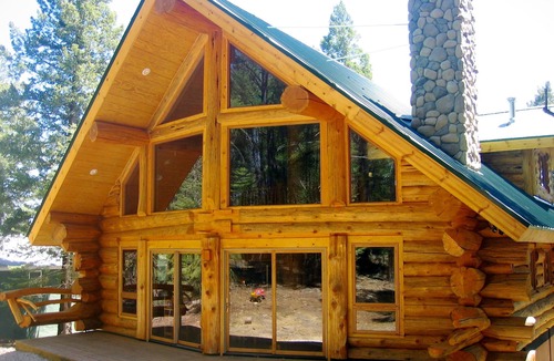 Cloudcroft Cabin | Handcrafted Log Home with hot tub backing into National Forest