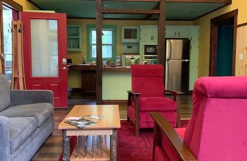 Mentone Cottage | Handicap Accessible cottage at Desoto Falls Mentone, AL Central Time Zone