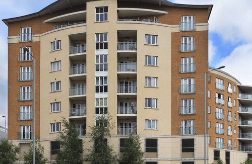 Hemel Hempstead Apartment | Handleys Ct, Apt 15-1 Deluxe Rooms