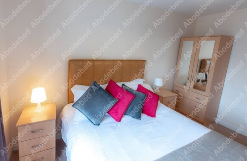 Hemel Hempstead Apartment | Handleys Ct, Apt 15-1 Deluxe Rooms