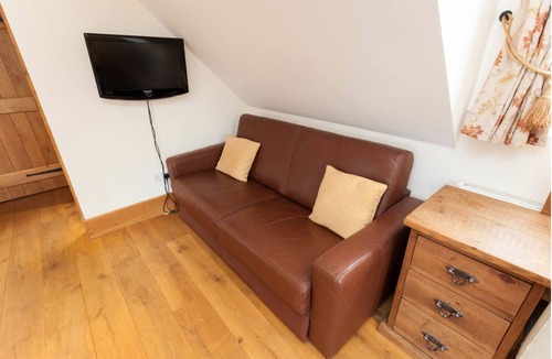 Arundel Bed & Breakfast | Hanger Down House Bed and Breakfast